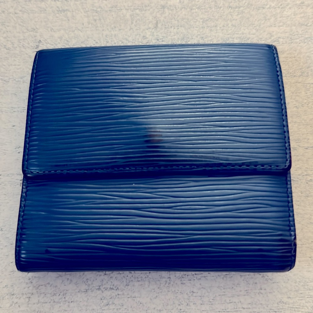 LOUIS VUITTON BLUE EPI LEATHER TRIFOLD WALLET GORGEOUS 💙💙💙PRISTINE CONDITION